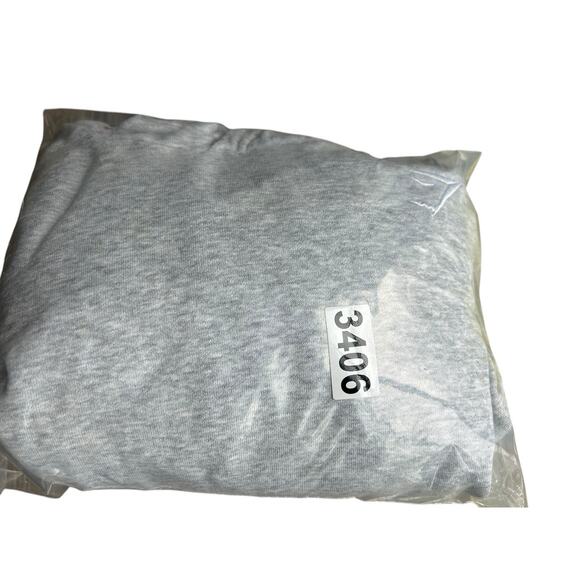 Gymshark Sweatshirt Hoodie Medium M Long Sleeve Logo Pocket Gray White - Picture 3 of 3